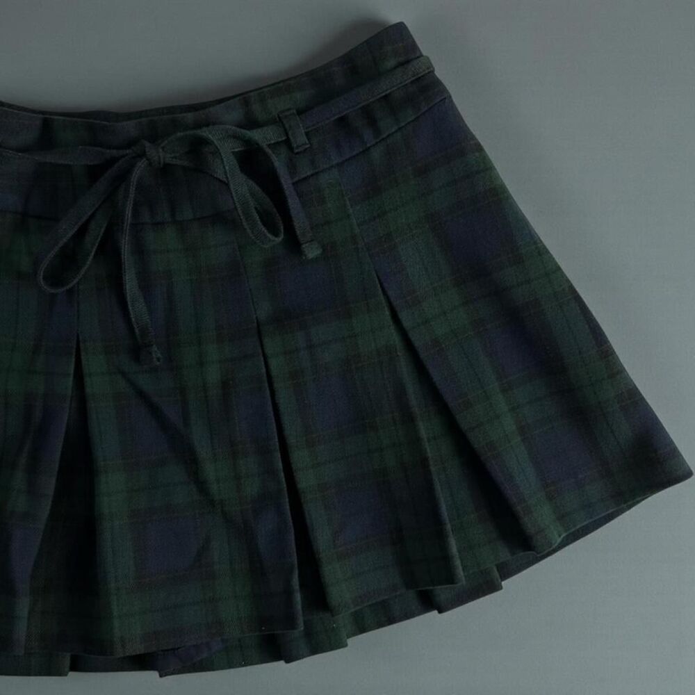Hollister Plaid Pleated Mini Skort Dark Academia Black Watch Schoolgirl Medium - Picture 2 of 7